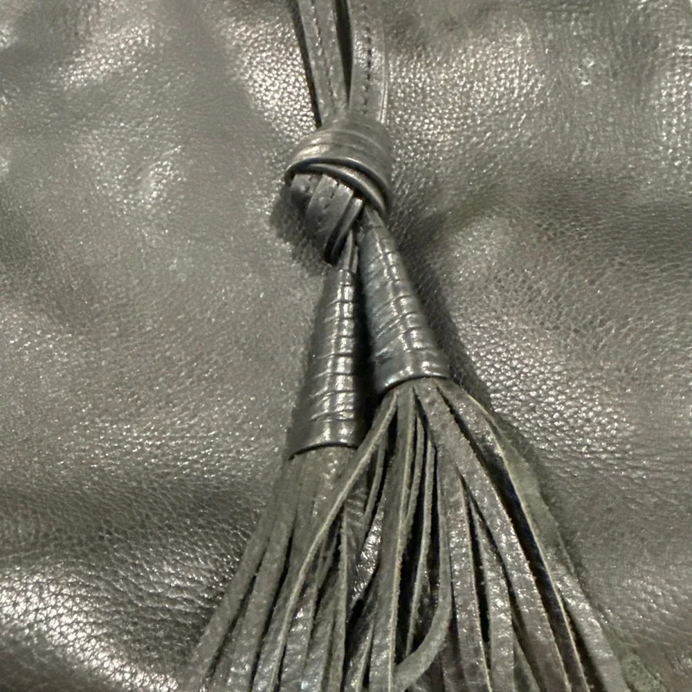 Vince Camuto Black Pebbled‎ Leather Shoulder Hobo Bag Tassel Zipper 9in By 10in